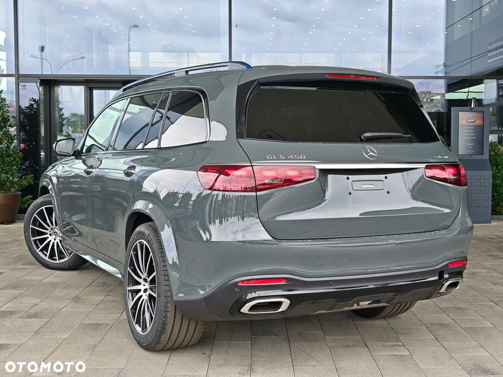 Mercedes-Benz GLS - 7
