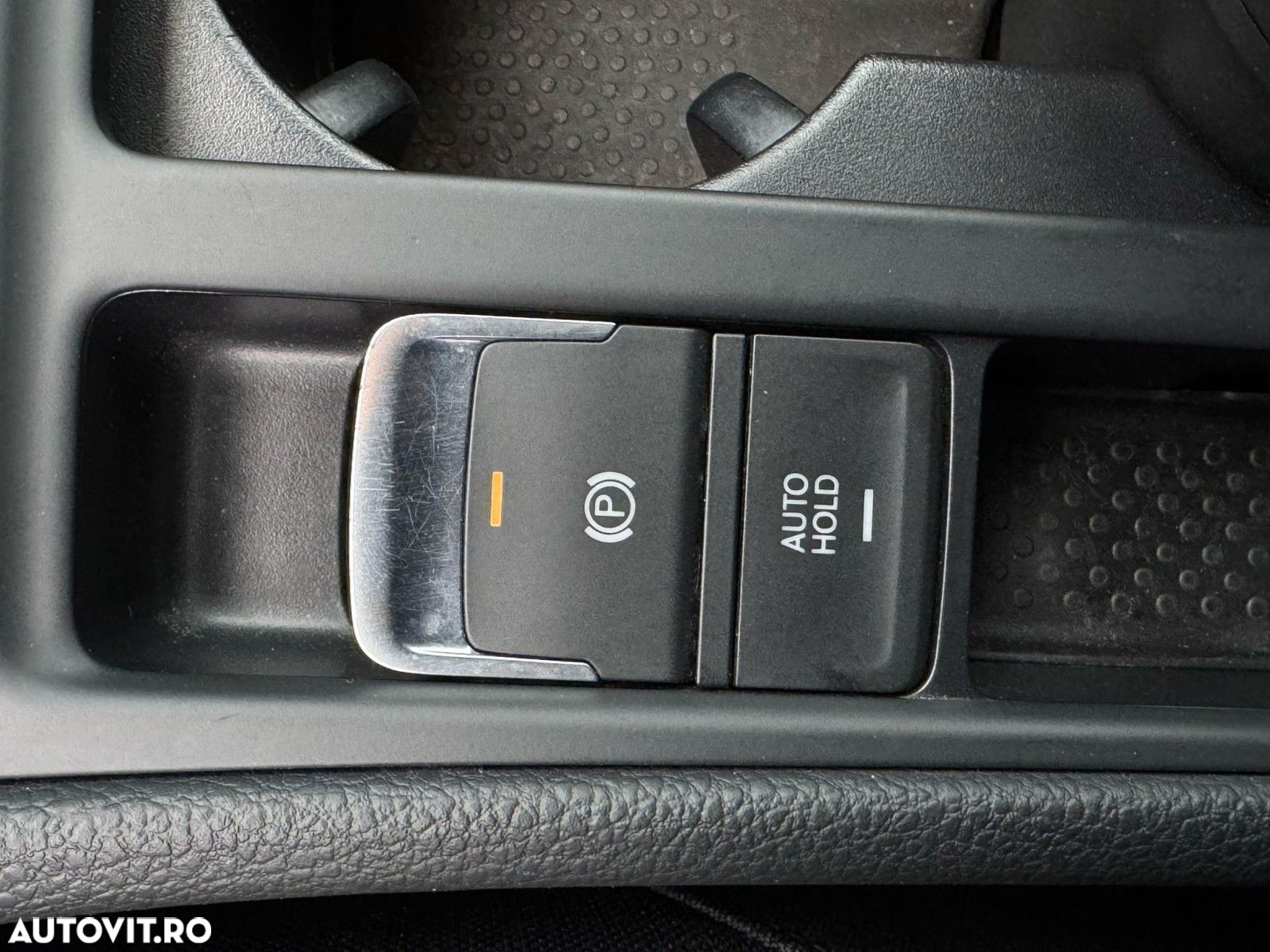 Volkswagen Golf - 15