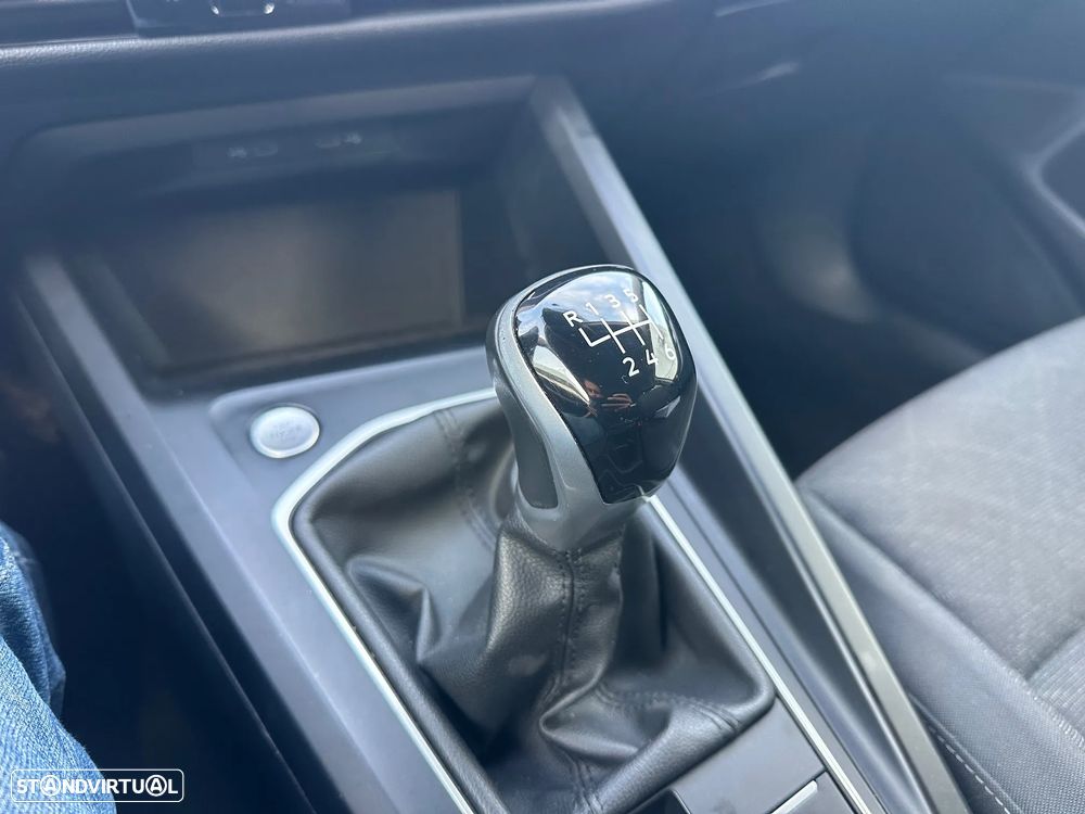 VW Golf 1.0 TSI Sportline - 3