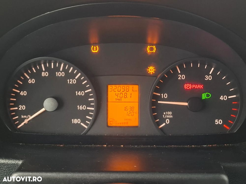 Mercedes-Benz Sprinter - 7