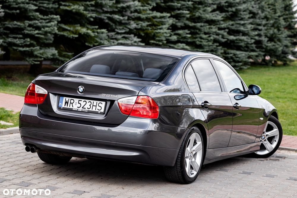 BMW Seria 3 325i - 9