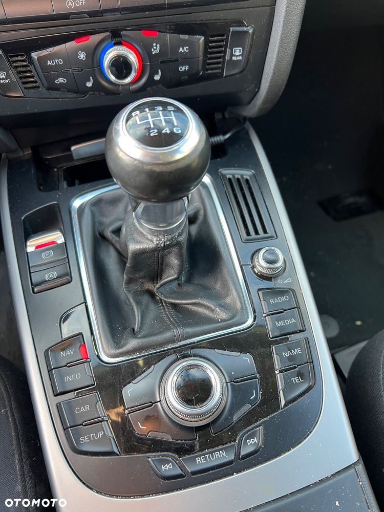 Audi A4 Avant 2.0 TDI ultra - 9