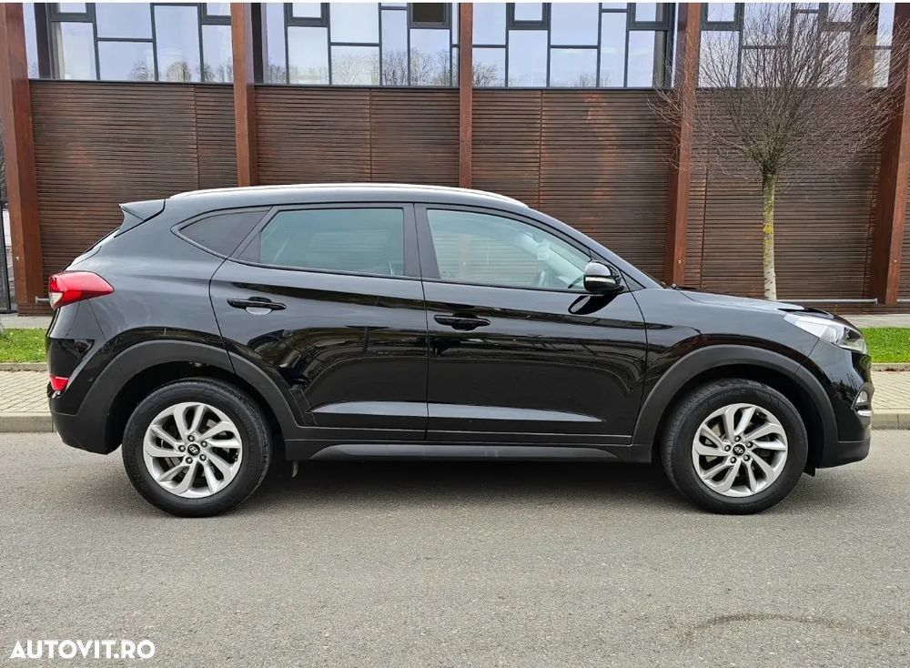 Hyundai Tucson 2.0 CRDI 4WD Advantage - 4
