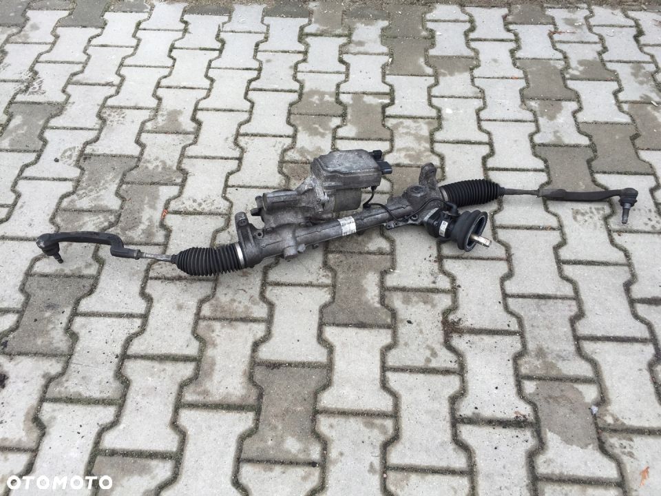 MERCEDES w 246 a176 cla drazek kierowniczy - 1