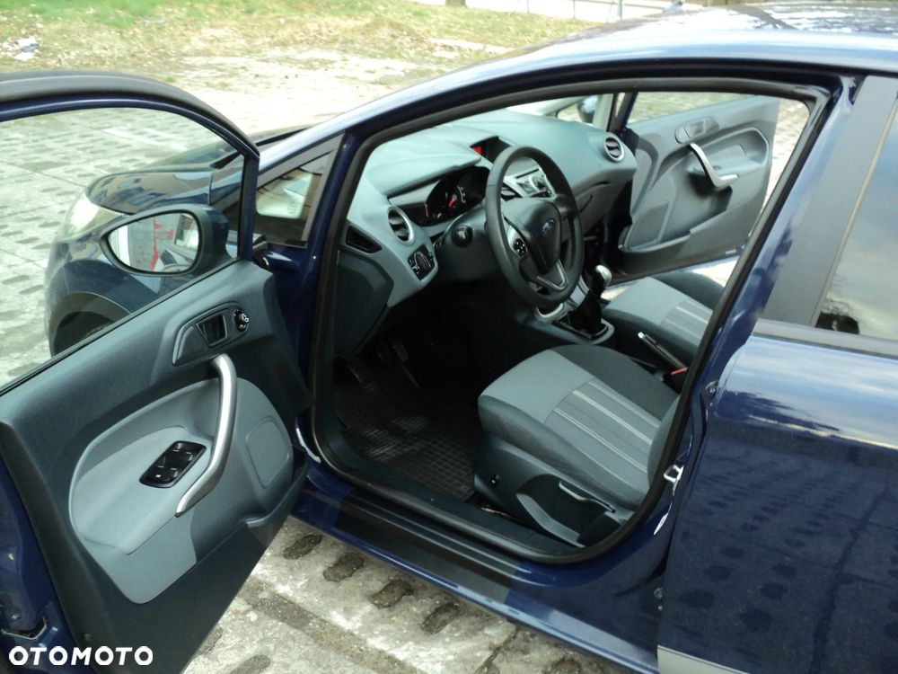 Ford Fiesta 1.25 Champions Edition - 14