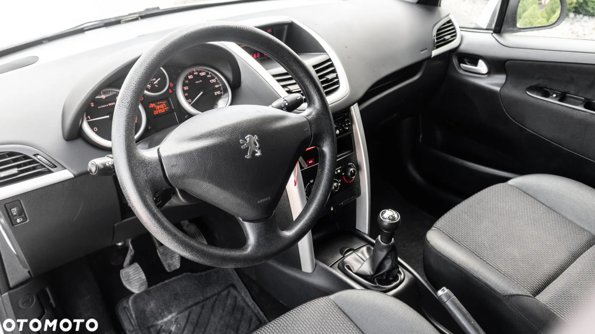 Peugeot 207 1.6 HDi Active - 13