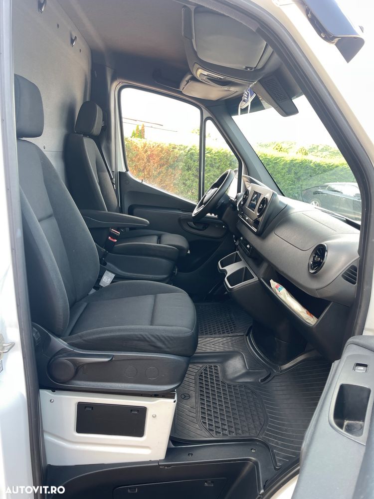Mercedes-Benz Sprinter 316CDI  AUTOMAT MEDIU - 19