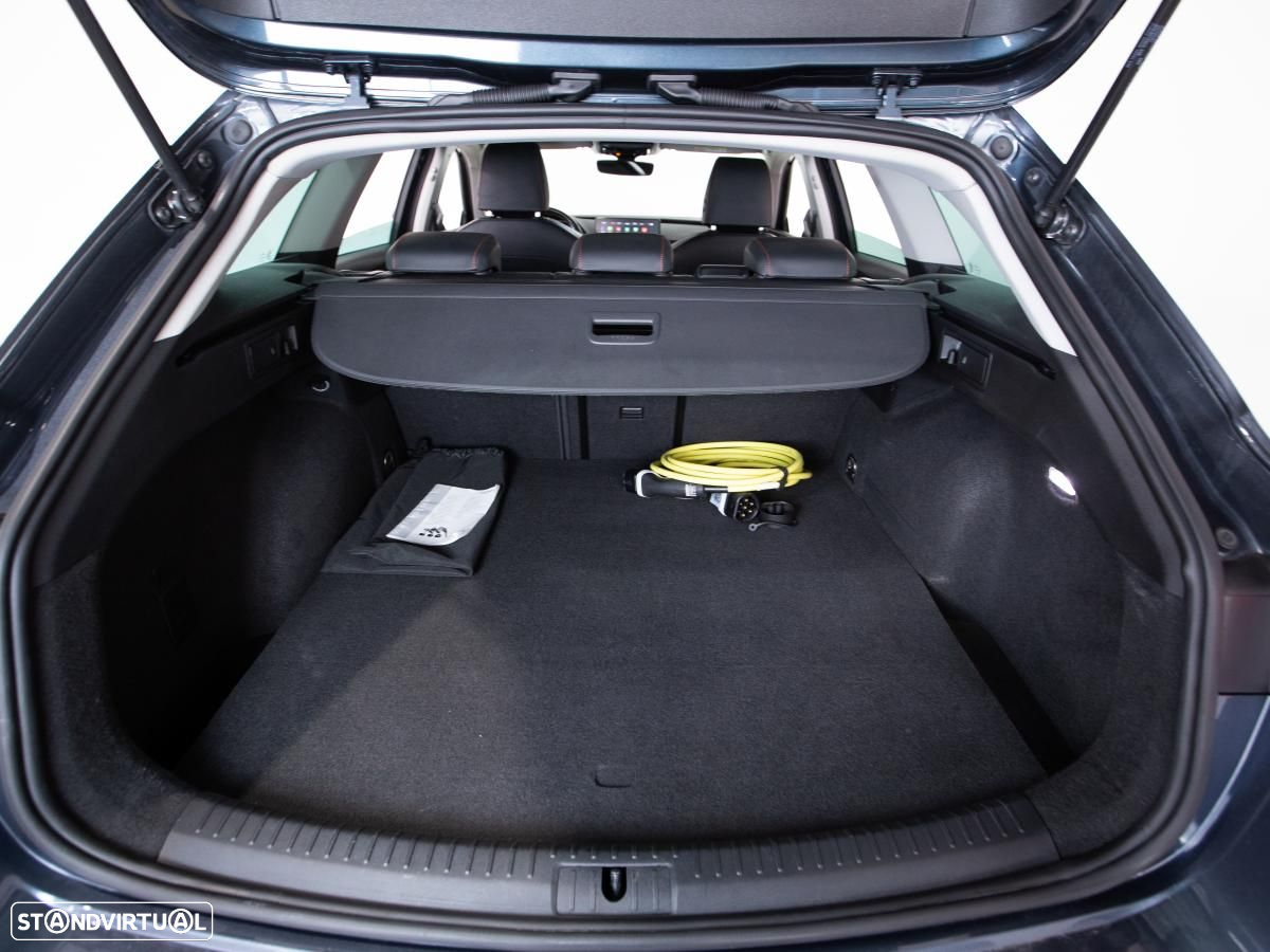SEAT Leon ST 1.4 e-Hybrid FR DSG - 12