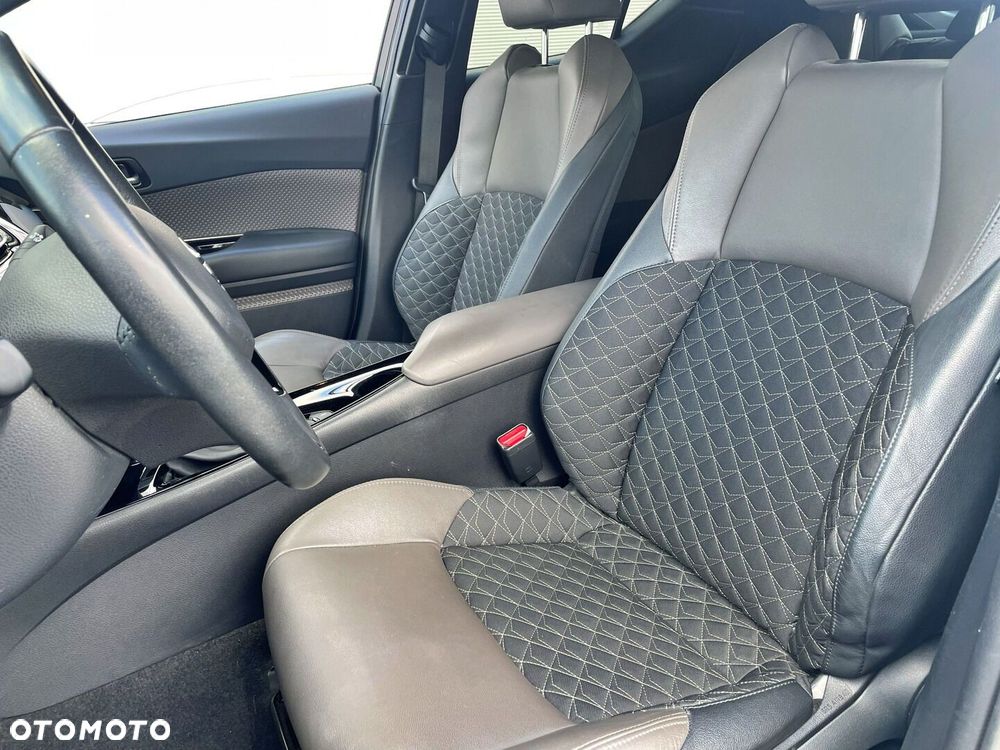 Toyota C-HR 1.8 Hybrid Executive - 11
