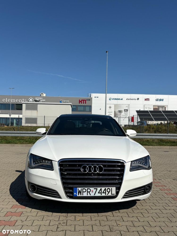 Audi A8 4.0 TFSI L Quattro - 11