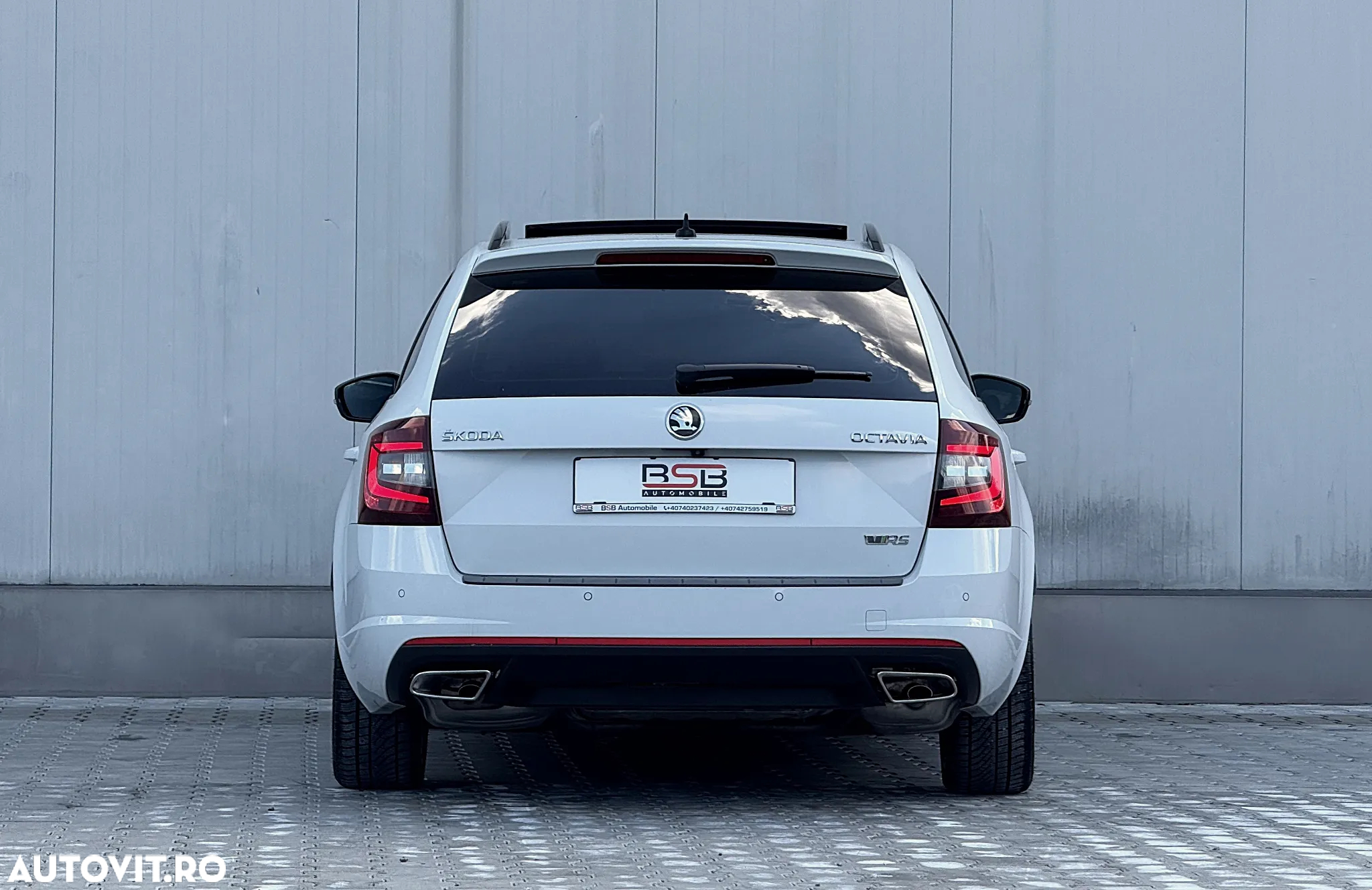 Skoda Octavia 2.0 TDI DSG RS - 7