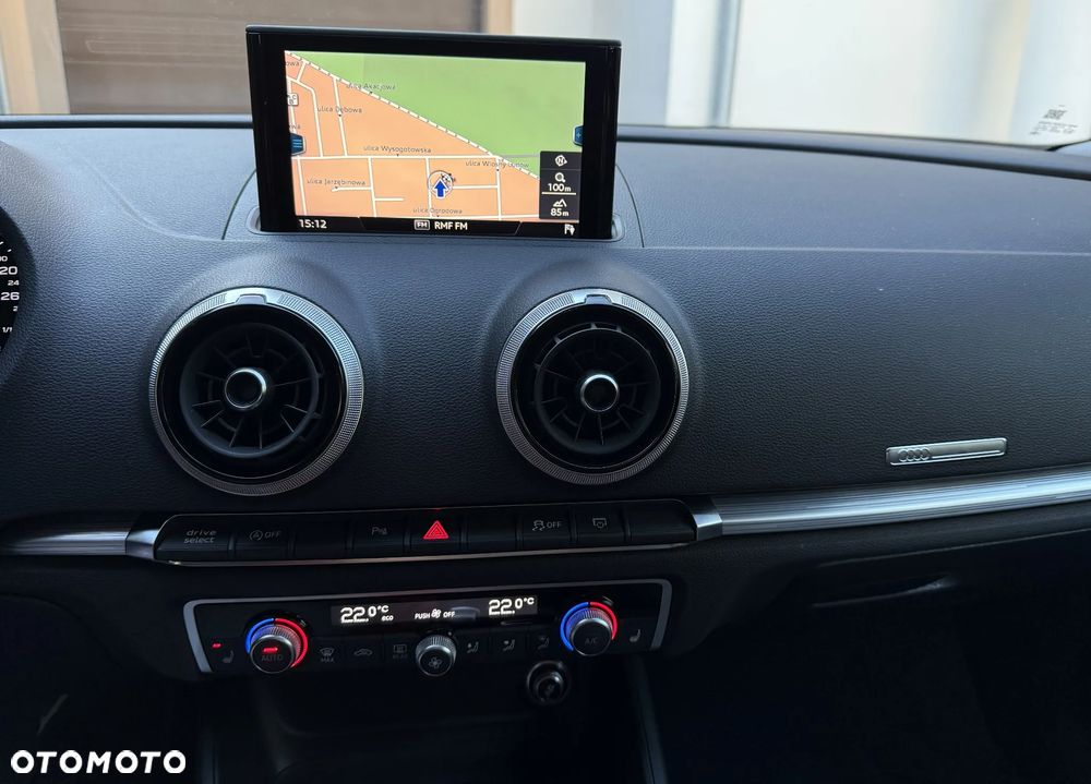 Audi A3 Limousine 35 TFSI Sport S tronic - 5