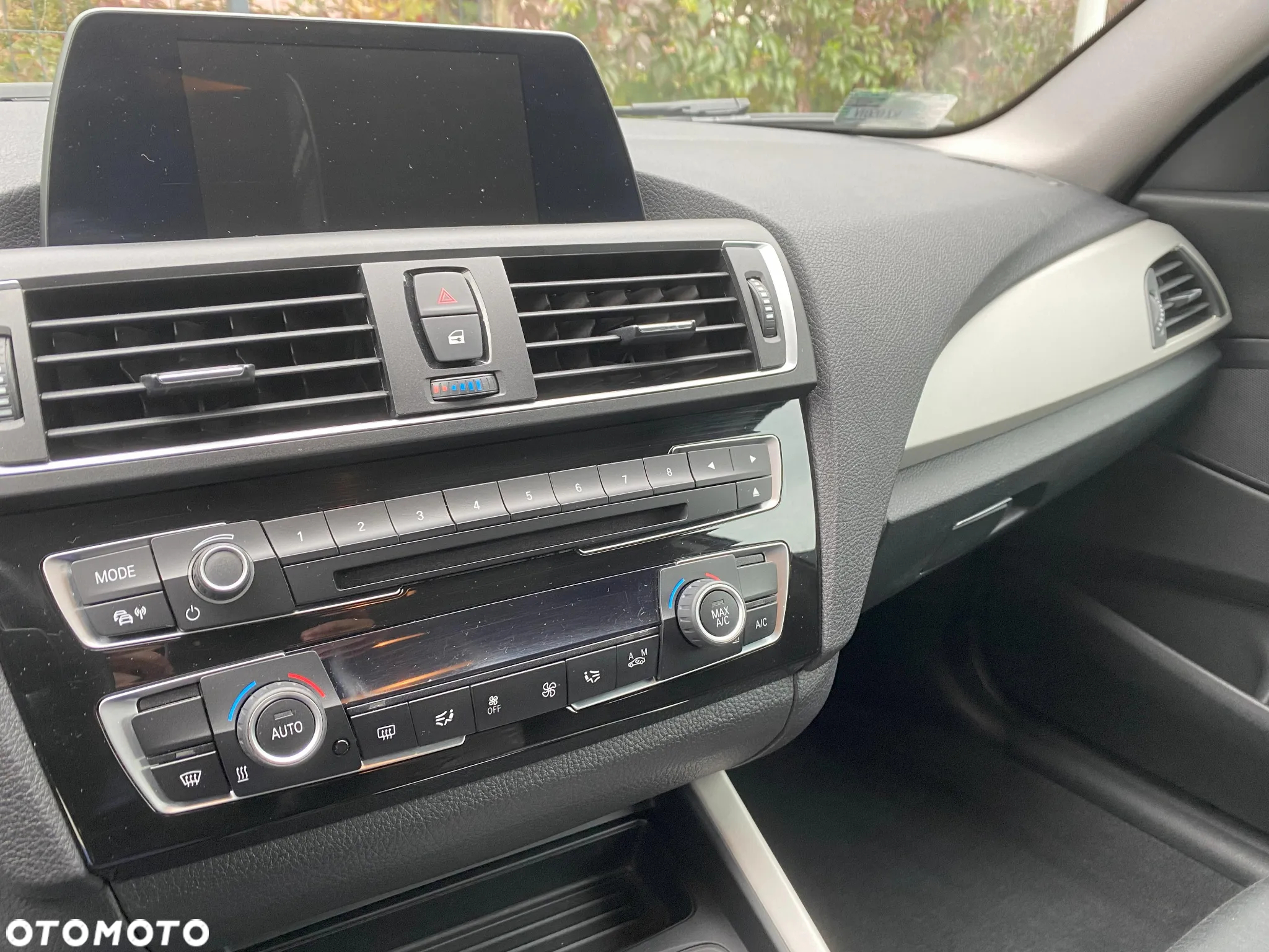 BMW Seria 1 120i Sport Line - 6