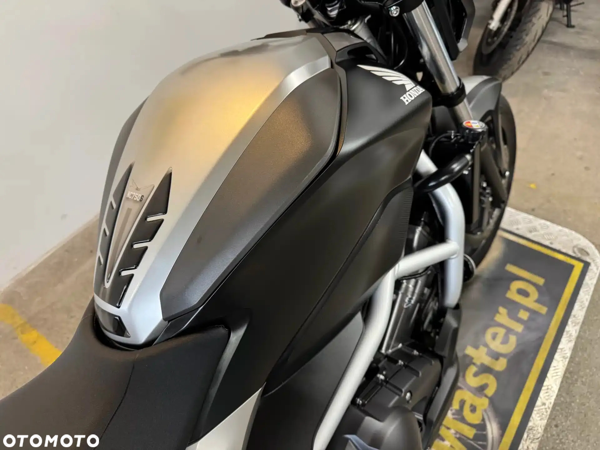 Honda NC - 17