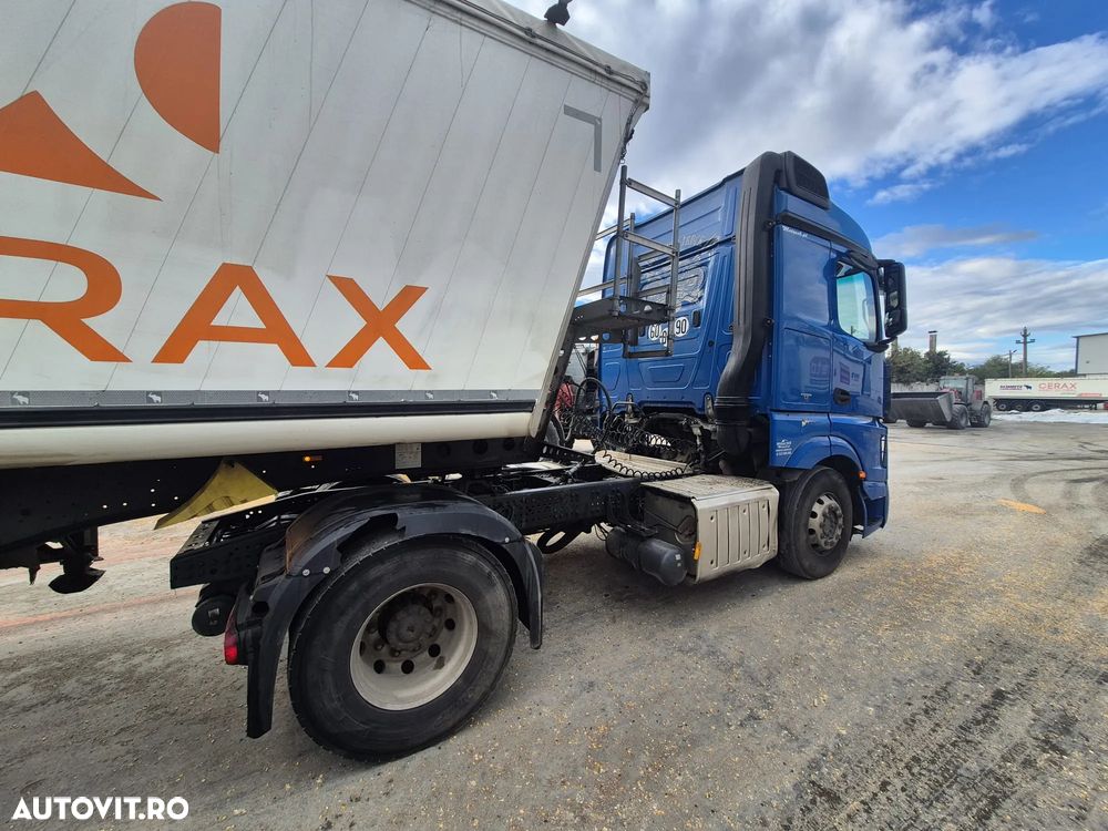 Mercedes-Benz ACTROS - 6