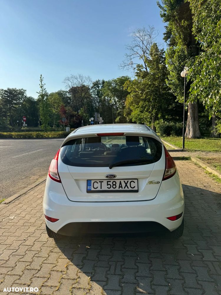 Ford Fiesta 1.5 TDCi Trend - 8