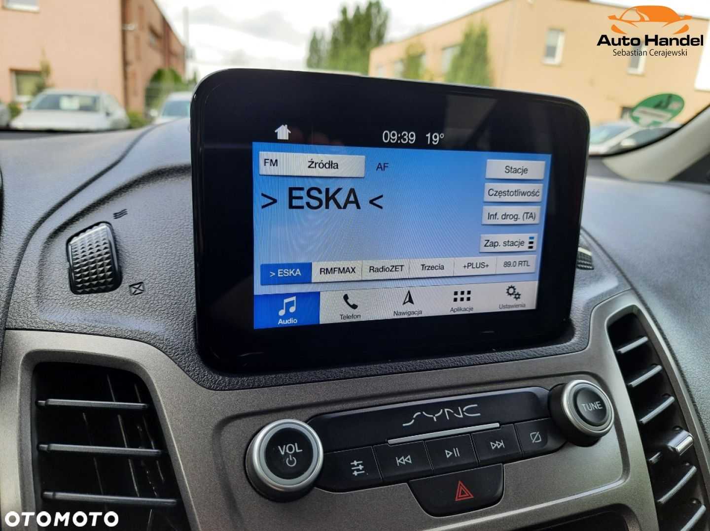 Ford Transit Connect - 18