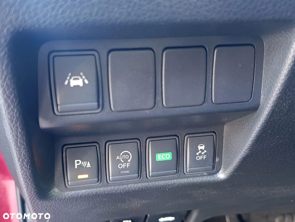 Nissan Qashqai 1.2 DIG-T Xtronic TEKNA - 23