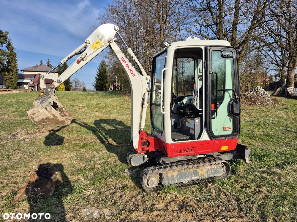 Takeuchi TB216 - 5