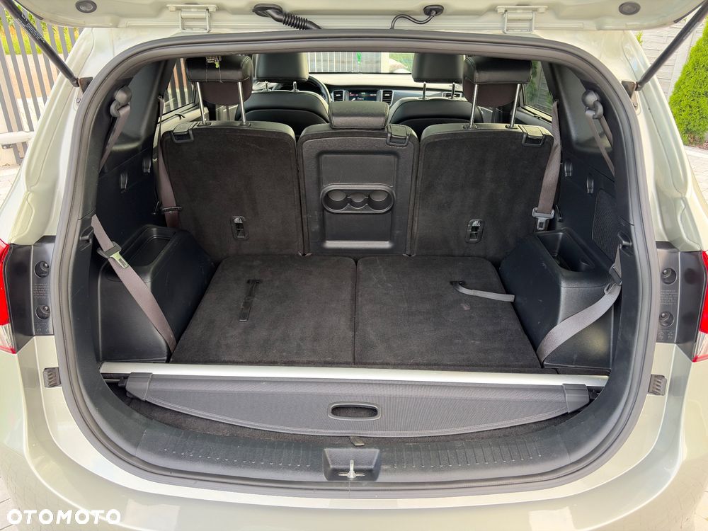 Kia Carens 1.7 CRDi Business Line 7os 7DCT - 18