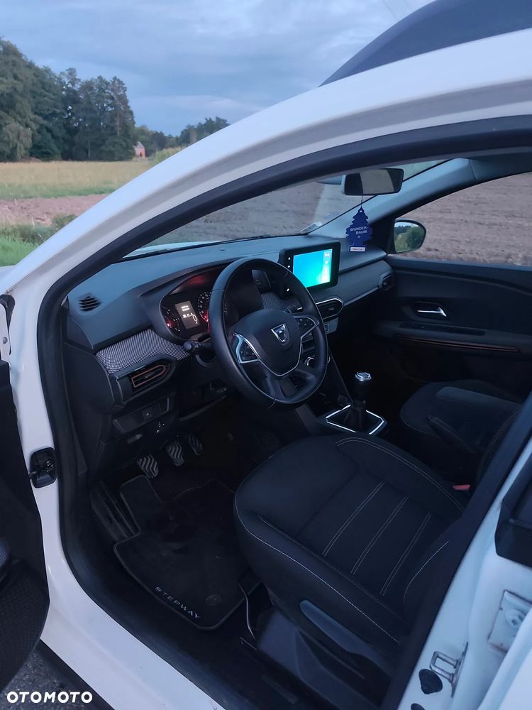 Dacia Sandero 1.0 TCe Laureate S&S - 17