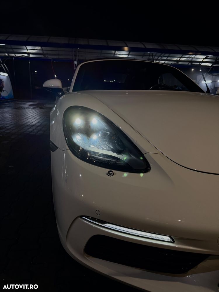 Porsche Boxster 718 PDK - 5