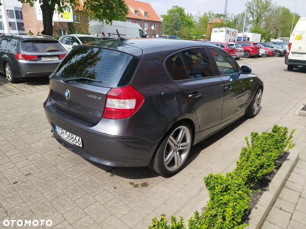 BMW Seria 1 120d - 2