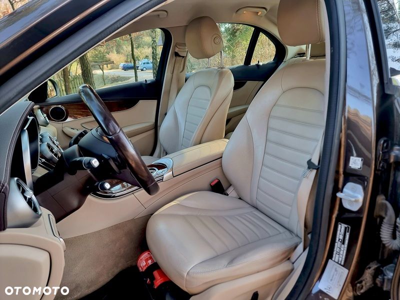 Mercedes-Benz Klasa C 200 4-Matic 7G-TRONIC - 8