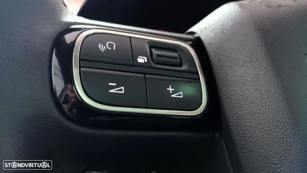 Citroën C3 1.2 PureTech Shine - 29