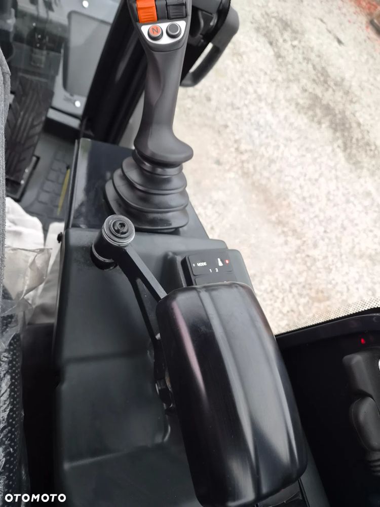 Yanmar V7 - 29