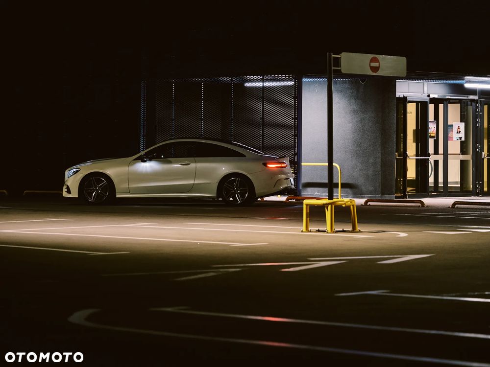 Mercedes-Benz Klasa E - 20