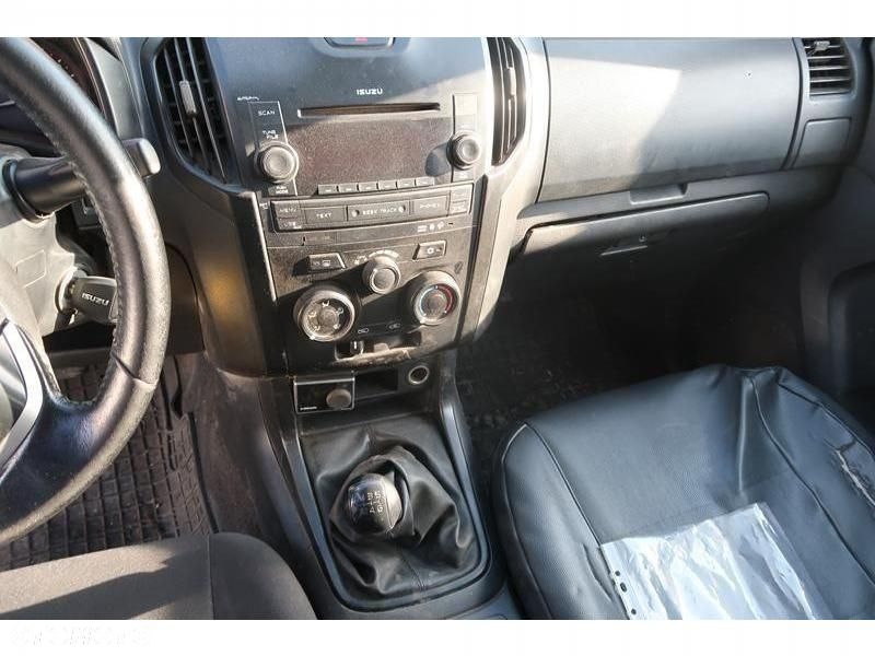 Isuzu D-Max - 21