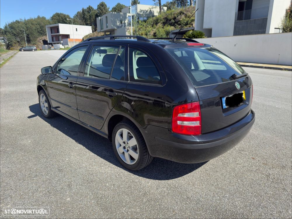 Skoda Fabia Break 1.4 TDi Comfort - 4