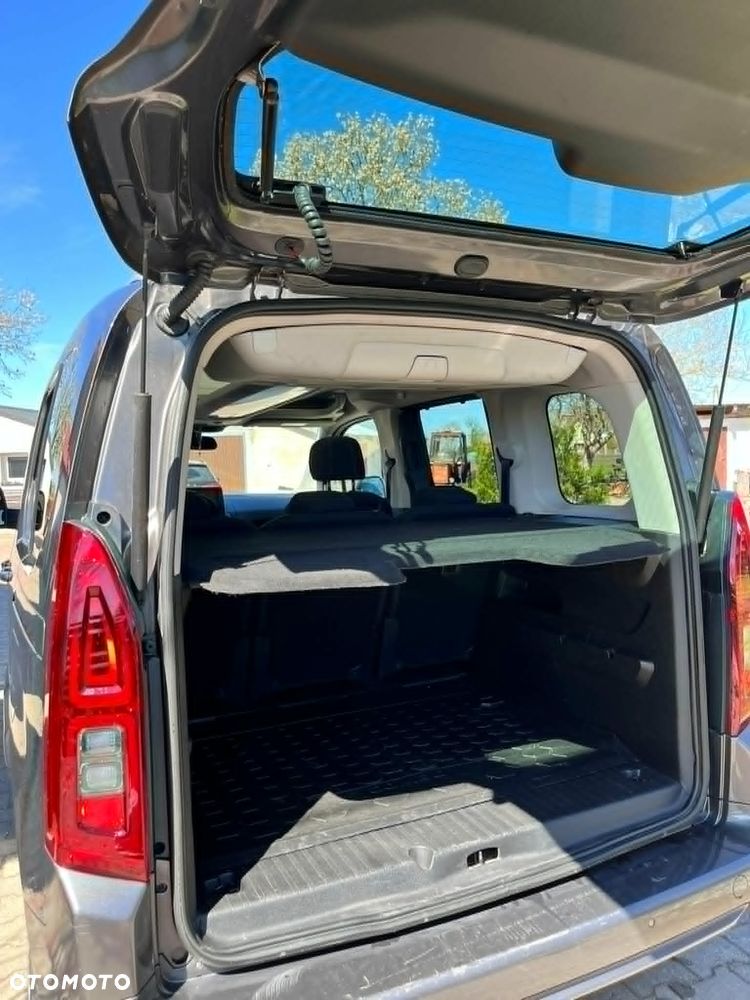 Opel Combo 1.5 CDTI Essentia S&S - 22