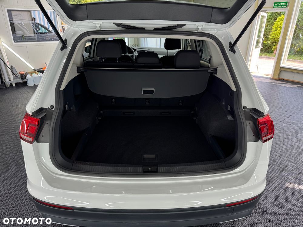 Volkswagen Tiguan Allspace 2.0 TSI 4Mot Comfortline DSG - 12