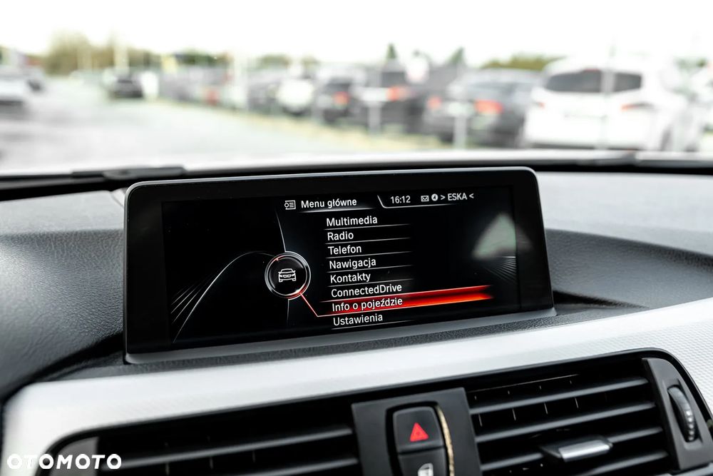 BMW Seria 3 320d xDrive M Sport - 37