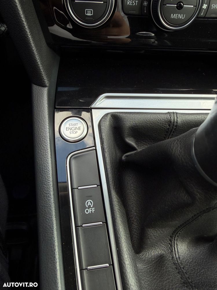 Volkswagen Passat 2.0 Blue TDI SCR Highline - 16