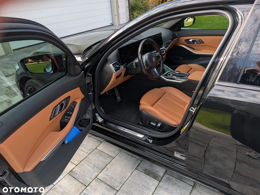 BMW Seria 3 - 16