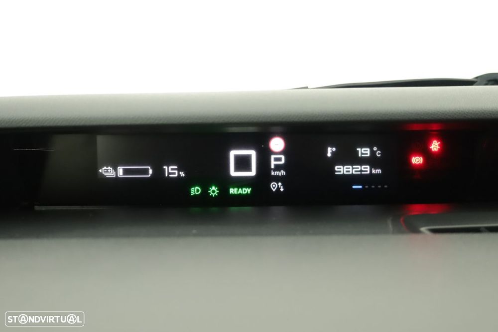 Citroën e-C3 44 kWh Autonomia Conforto Max - 17