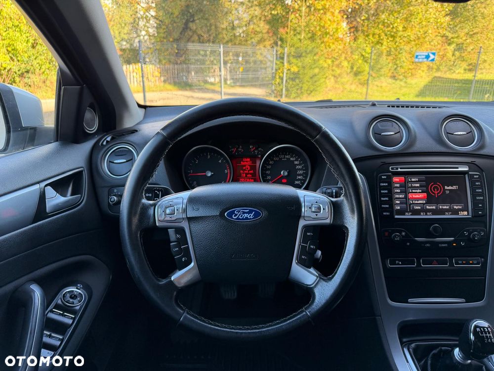 Ford Mondeo - 15