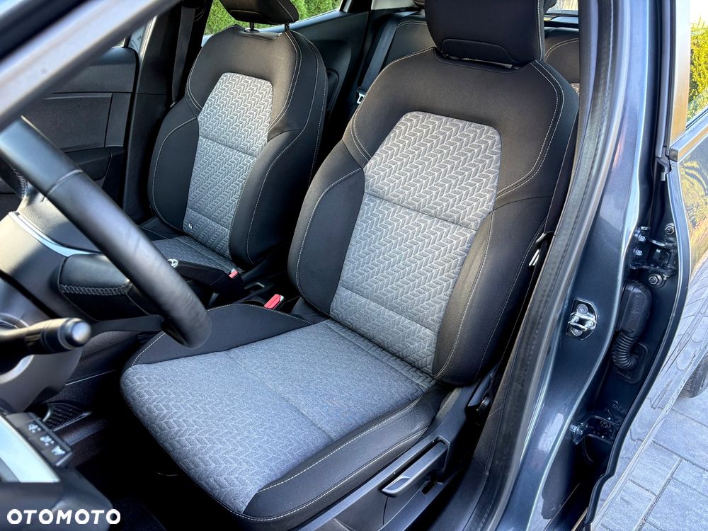 Renault Clio TCe 90 EVOLUTION - 7