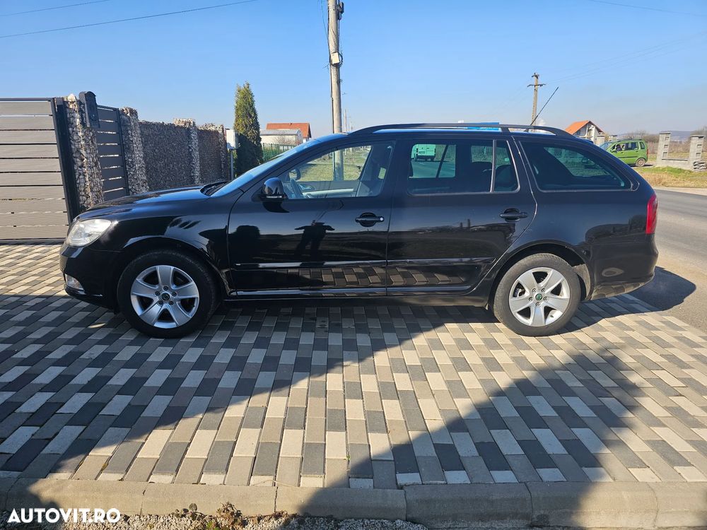 Skoda Octavia 1.6 TDI DPF Ambiente - 3