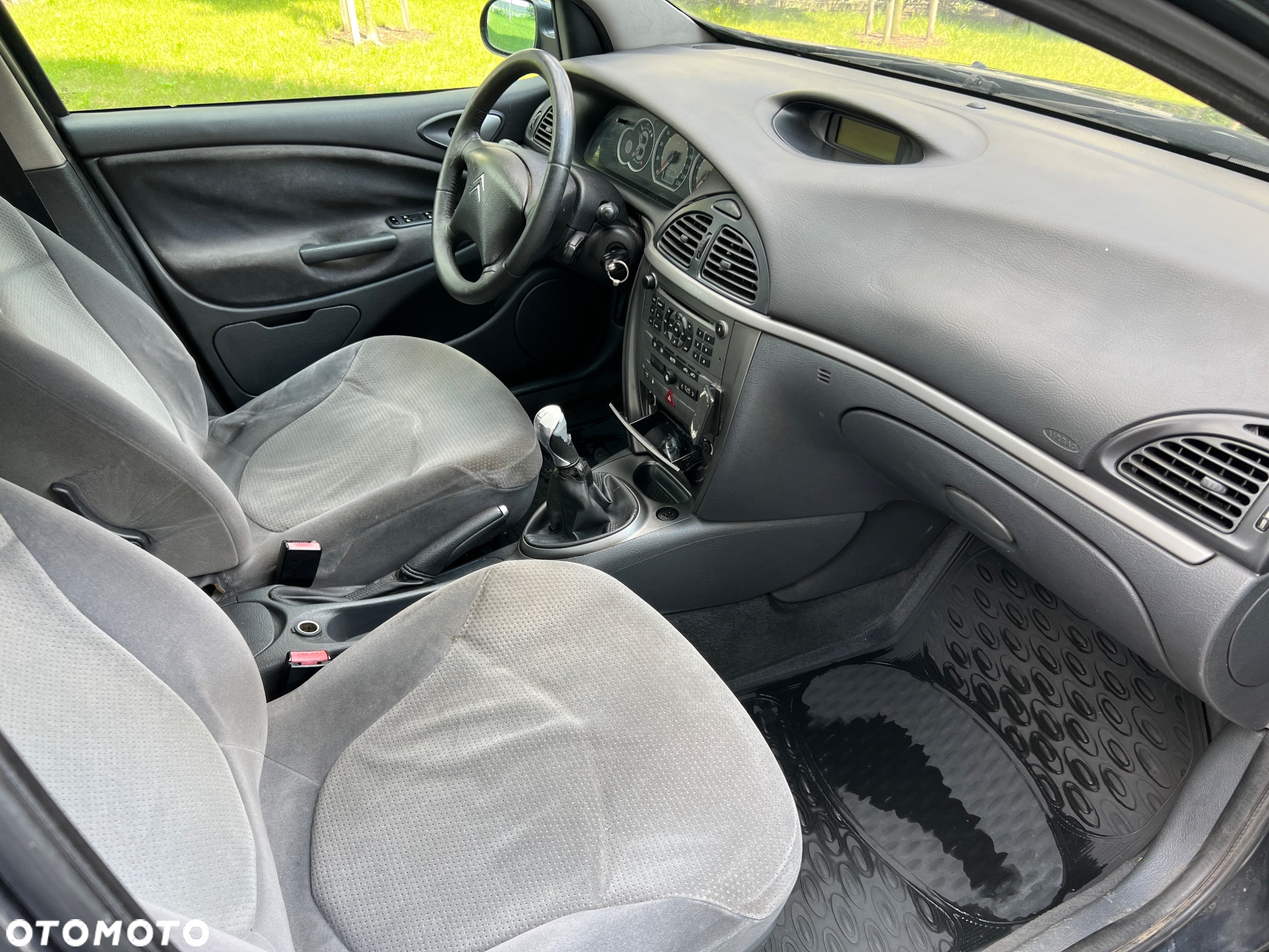 Citroën C5 II 1.6 HDi X - 9