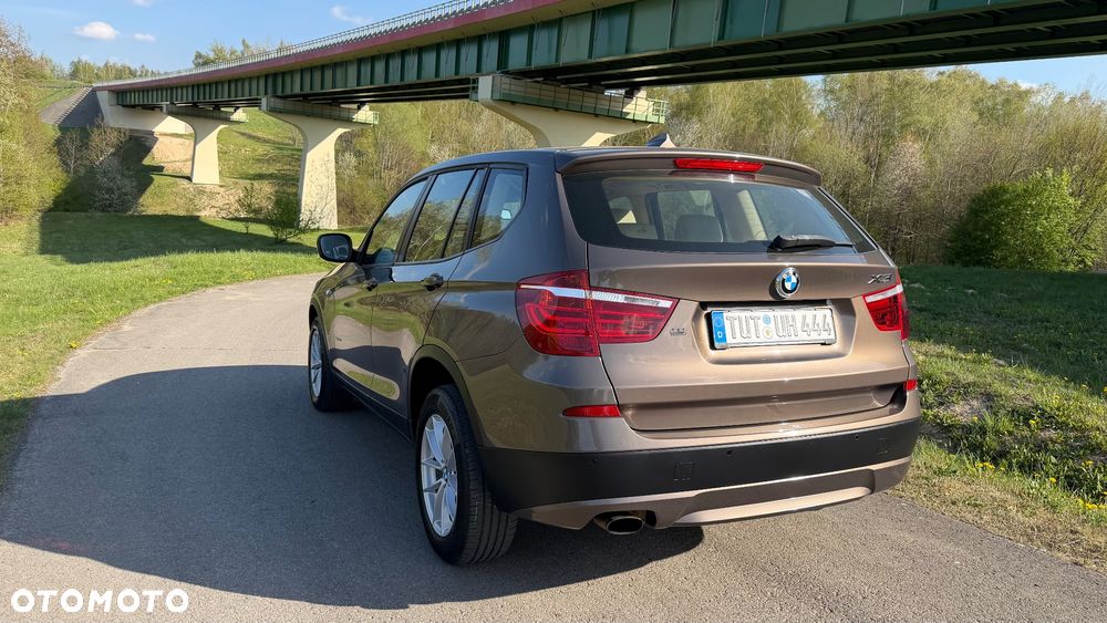 BMW X3 xDrive20d - 9