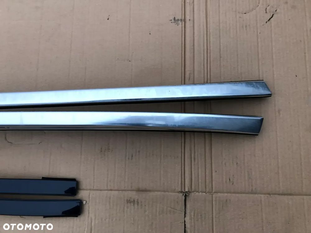 LISTWA SZYBY LEWA PRAWA RELINGI BMW F11 416 CARBONSCHWARZ - 2