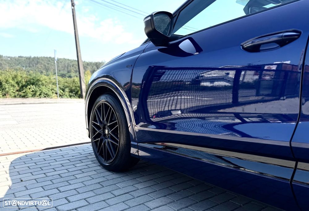 Audi Q4 e-tron 40 82 kWH — fotografia 14