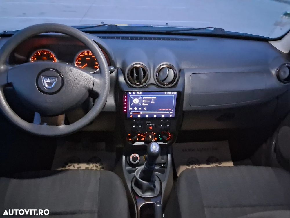 Dacia Duster dCi 110 FAP 4x4 GPS - 9