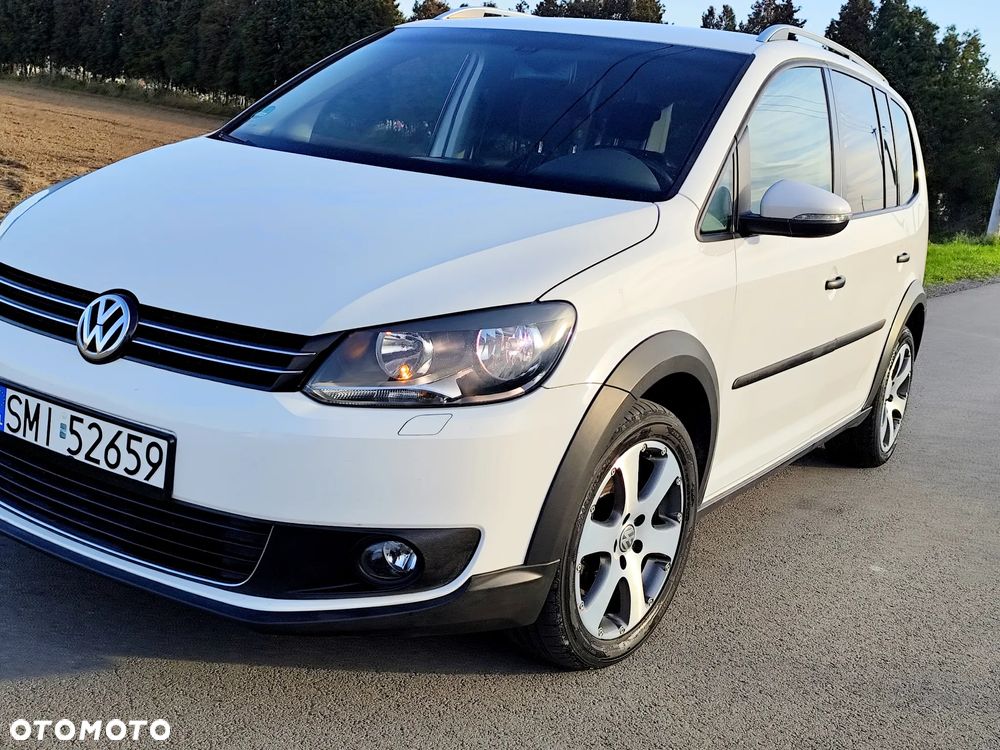 Volkswagen Touran 2.0 TDI DPF DSG Cross - 16