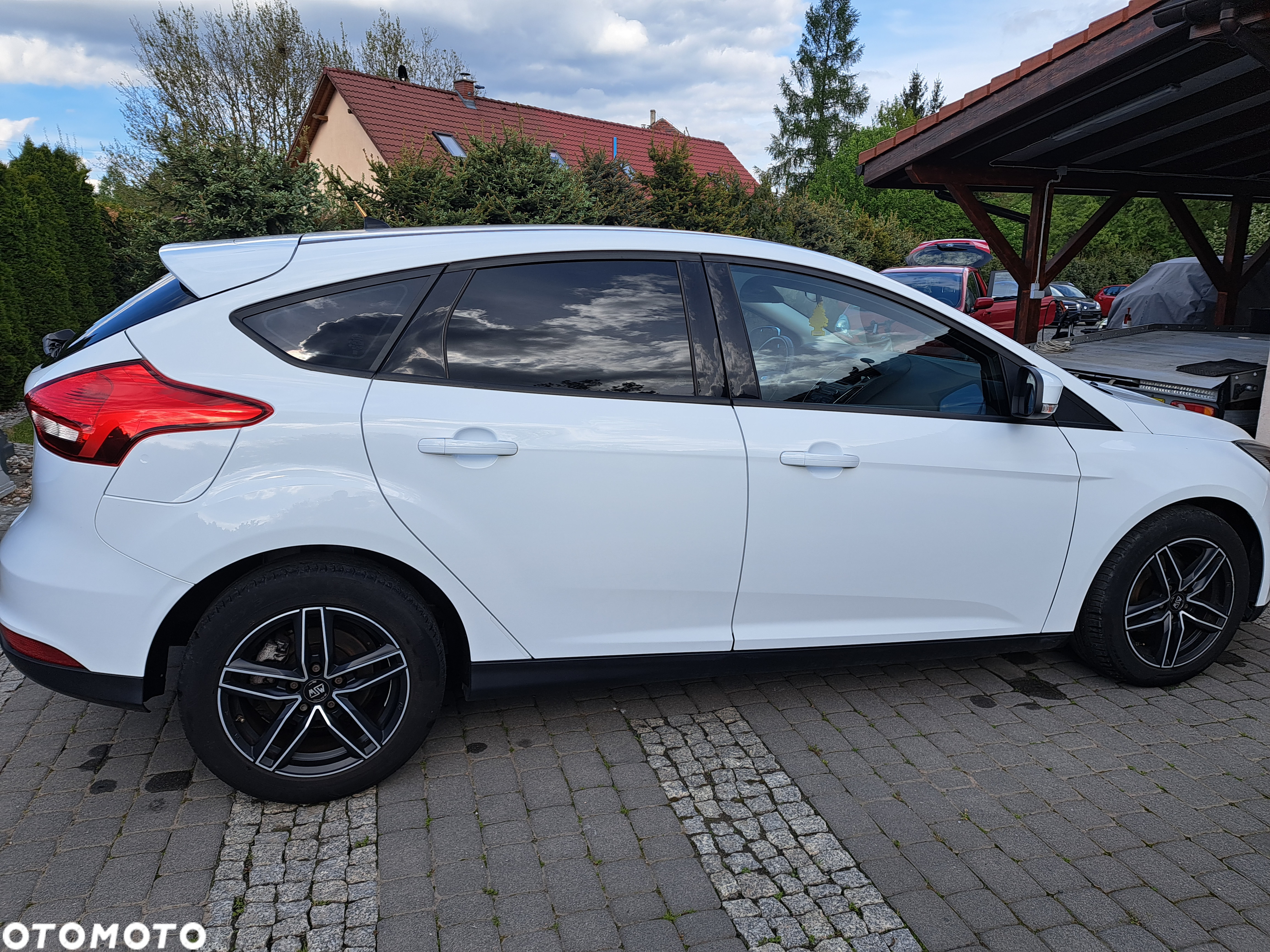 Ford Focus 1.0 EcoBoost Trend - 5