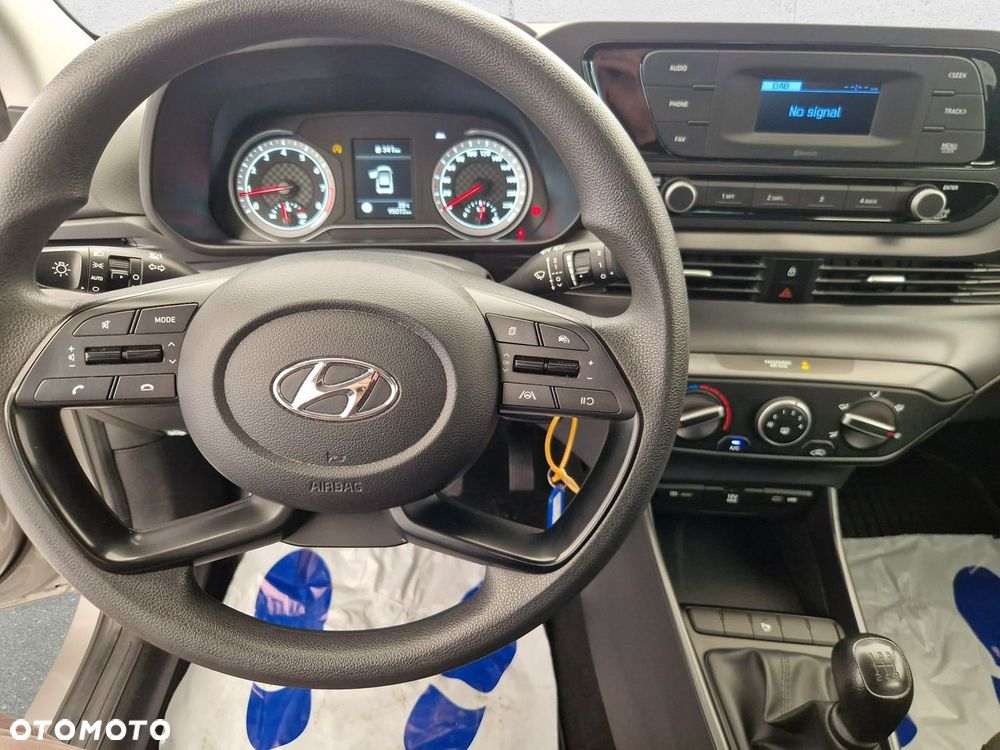 Hyundai i20 - 18